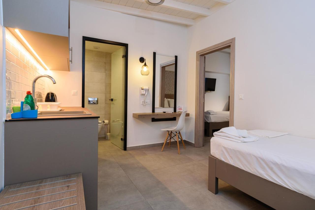 Kyma Hotel Loutro Exterior photo