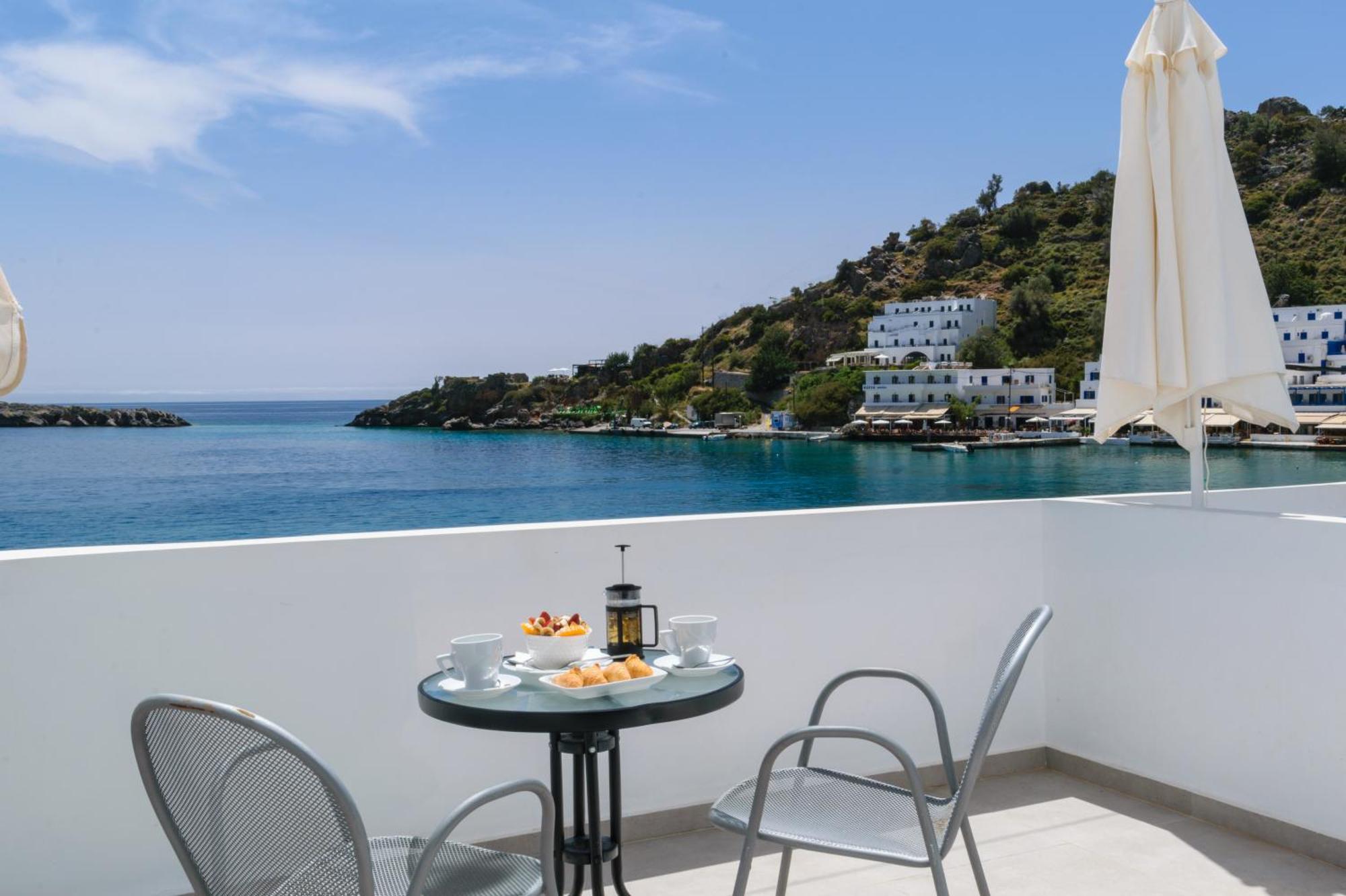 Kyma Hotel Loutro Exterior photo