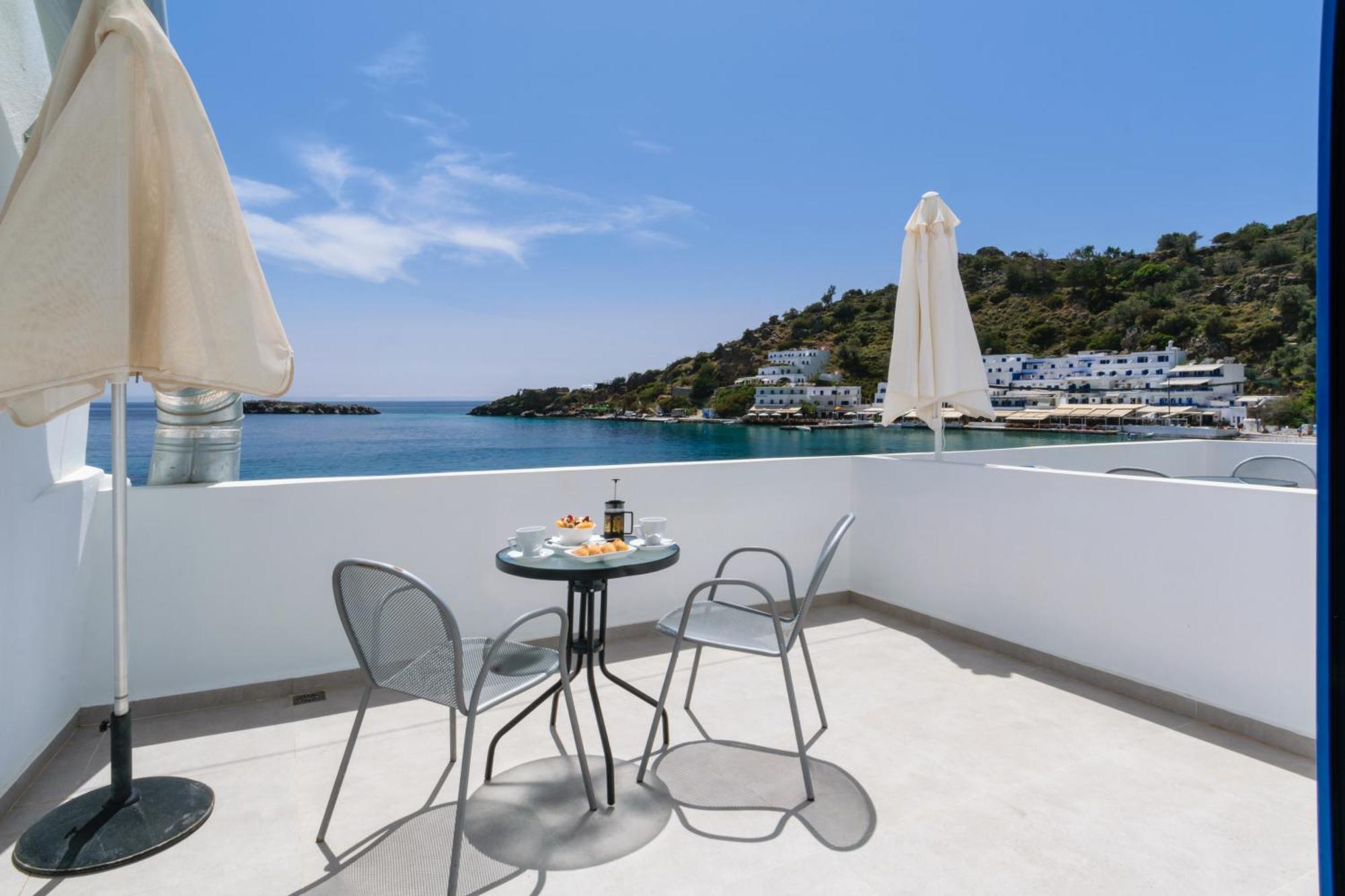 Kyma Hotel Loutro Exterior photo