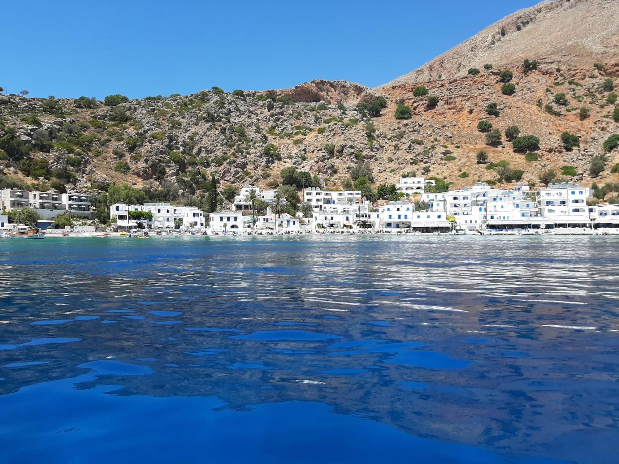 Kyma Hotel Loutro Exterior photo